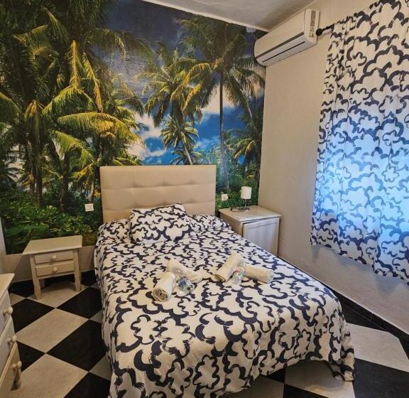 펜션 Hostal Sevillana Costa