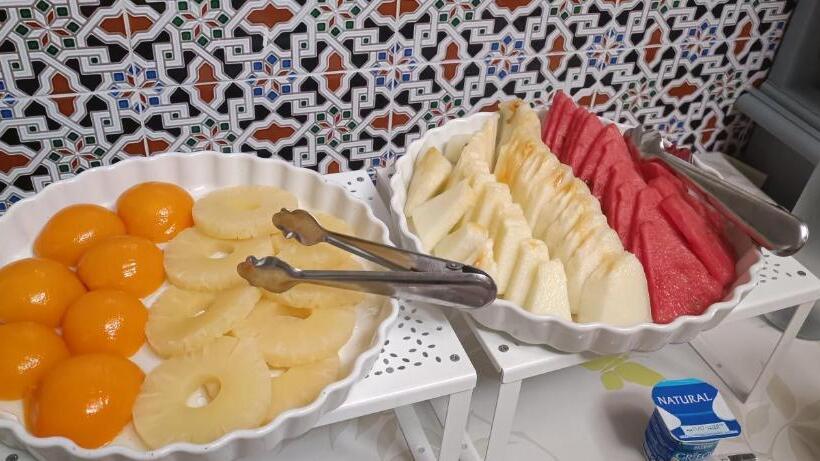 펜션 Hostal Sevillana Costa