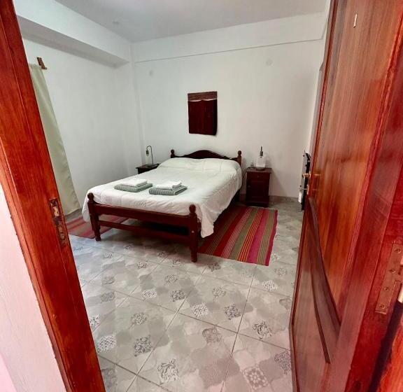 펜션 La Colorada Hostal