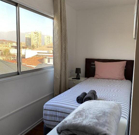 بنسيون Mondrian Santiago