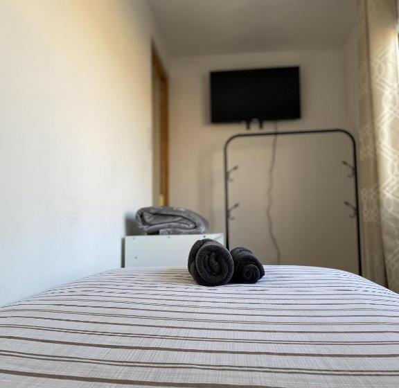 بنسيون Mondrian Santiago