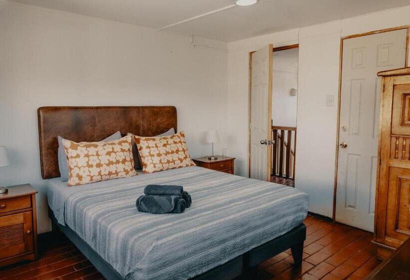 بنسيون Mondrian Santiago