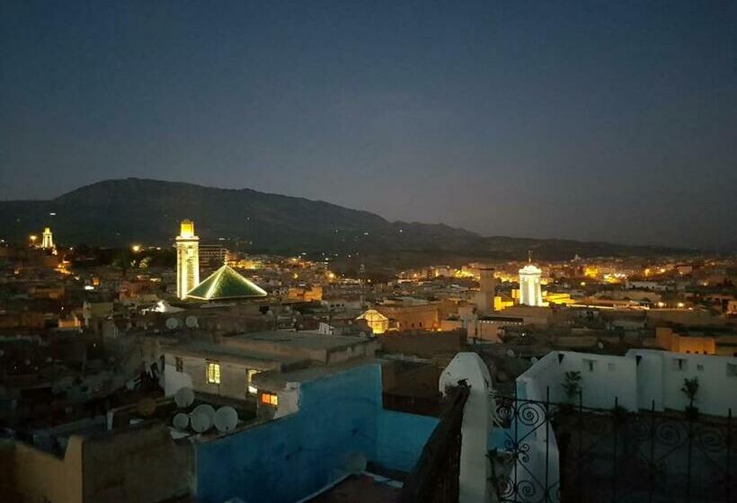 بنسيون Palais Alfirdaous Medina