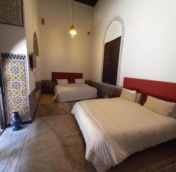 بنسيون Palais Alfirdaous Medina