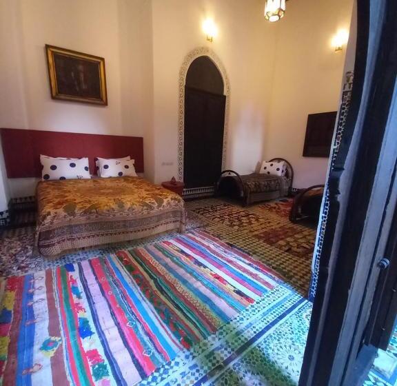 بنسيون Palais Alfirdaous Medina