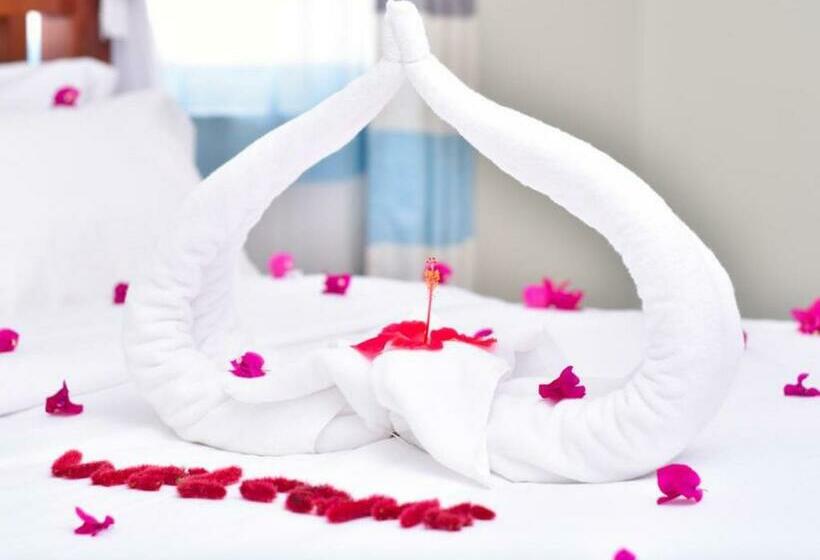 Пансион Room In Bb Sea Crest Hotel Zanzibar 2