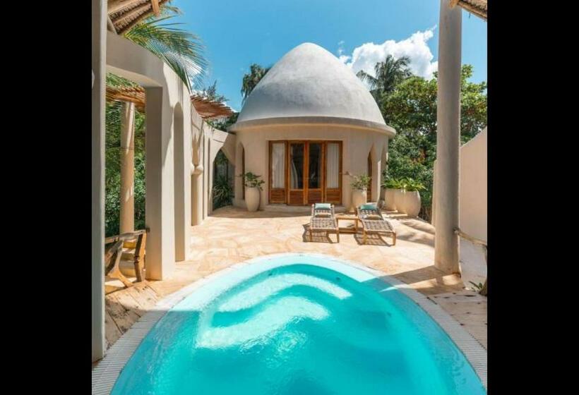 펜션 Room In Villa   Xanadu Villas Retreat Mawimbi Villa 2pa