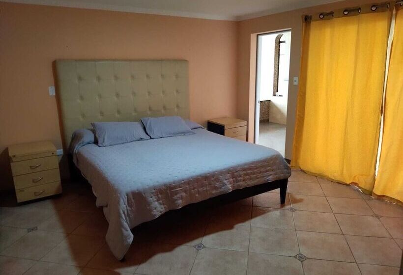 פנסיון & Spa Cordillera Suite