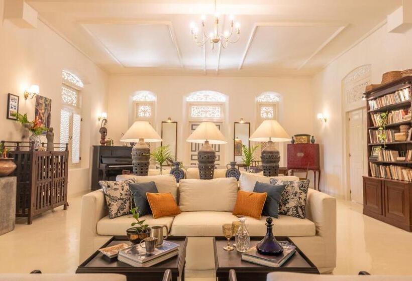 膳宿费 The Sun House