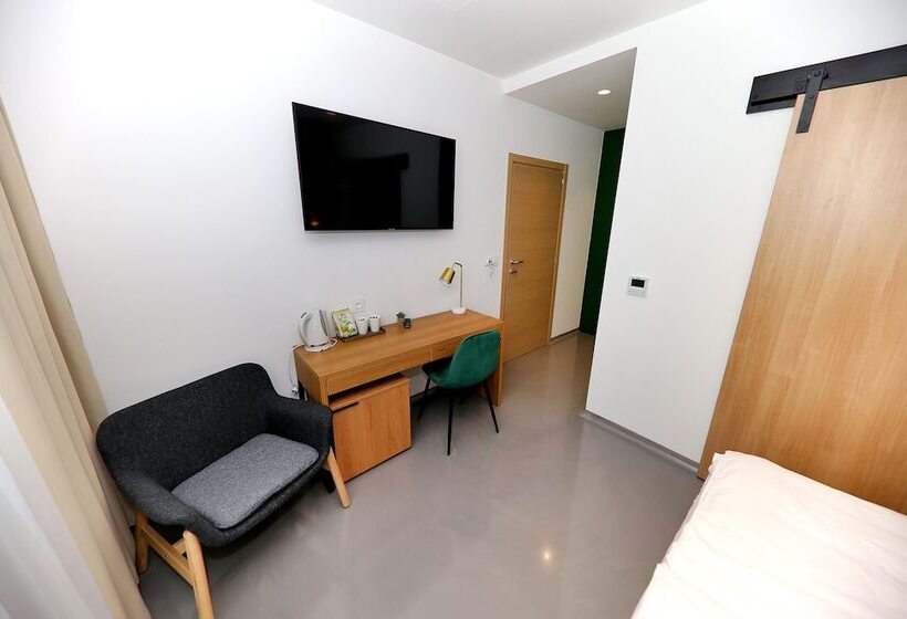 펜션 White Rooms Zadar 345