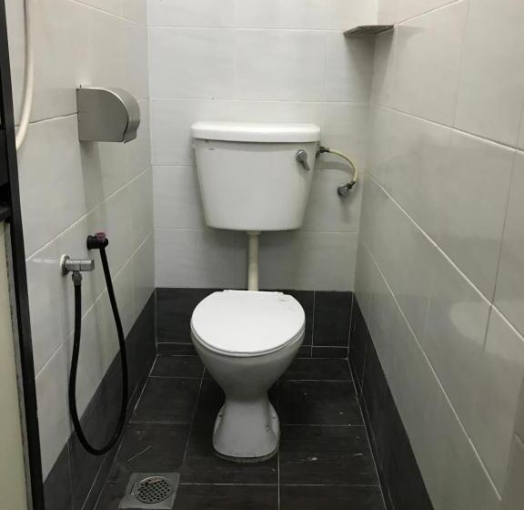 פנסיון Yb House