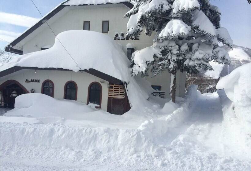 Rental Lodge White Rabbit Madarao Kogen Cottage Alice