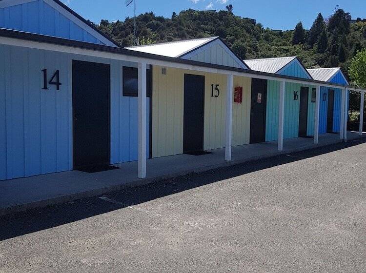 אתר נופש Kaiteriteri Reserve Cabins