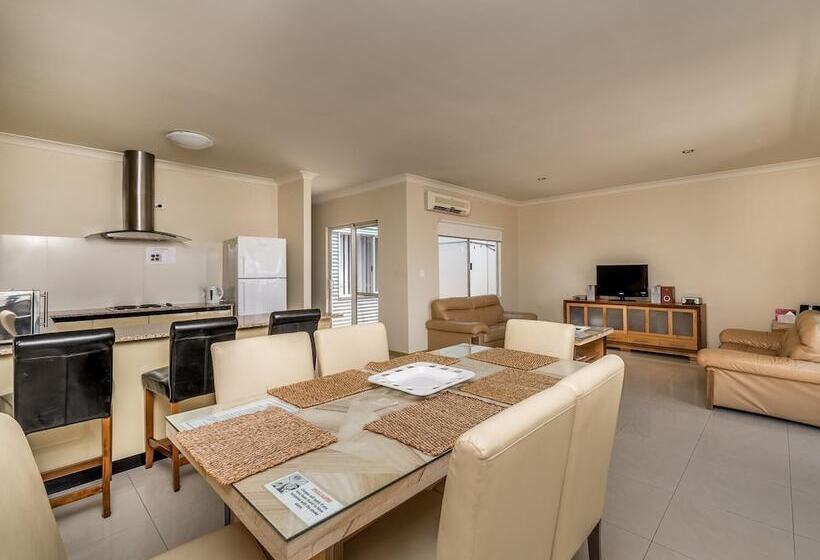 Seafront Unit 49