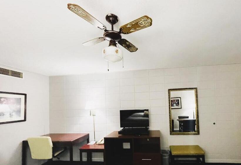 The Madison Inn Motel