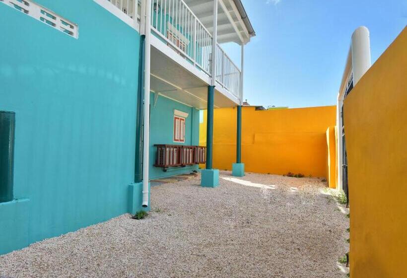 Turquoise B&b