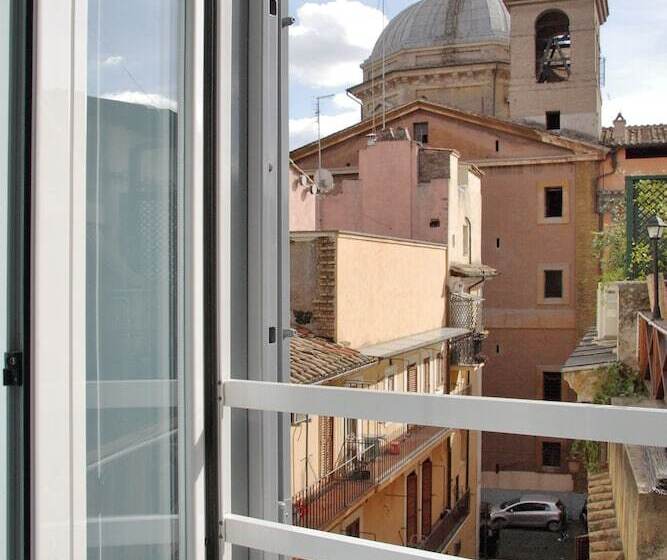 ベッドアンドブレックファースト Daplace   Hqh Colosseo