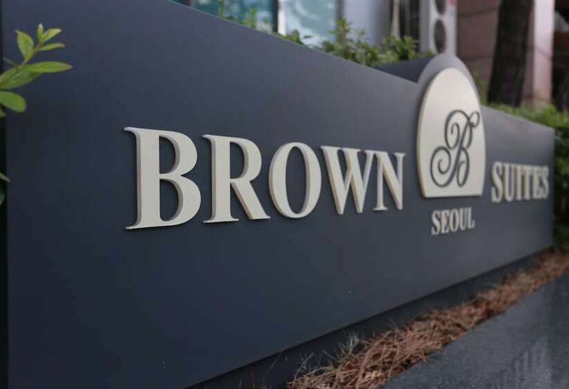 Brown Suites Residence