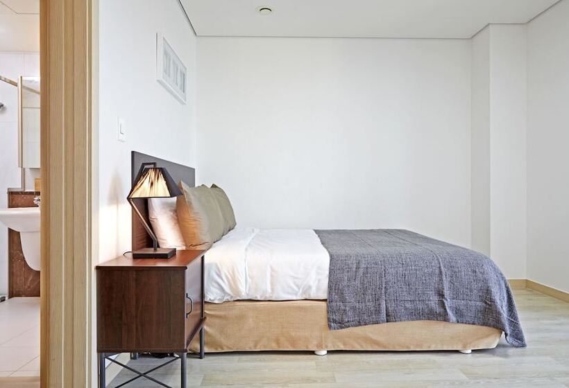 Brown Suites Residence