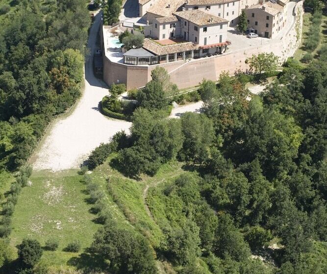Casa Oliva Albergo Diffuso