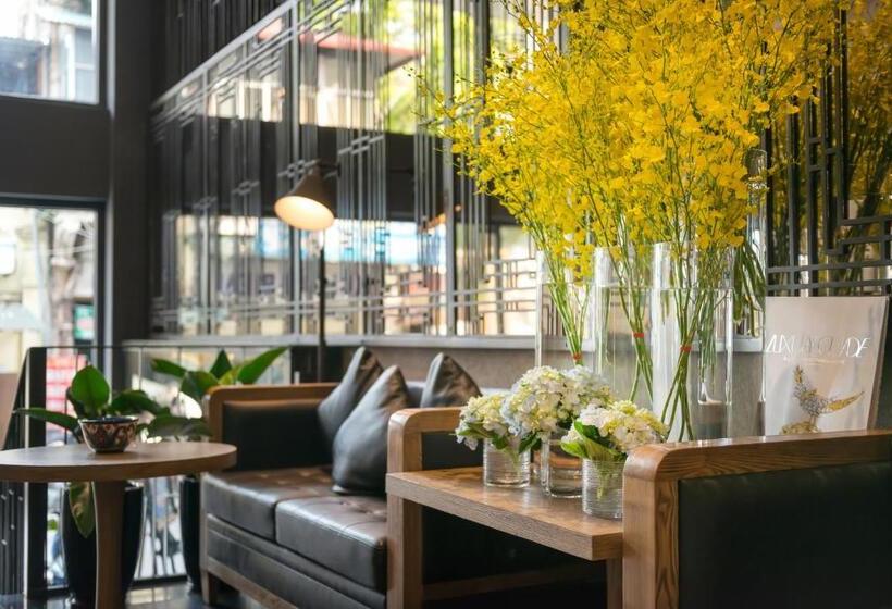 Bespoke Trendy Hotel Hanoi