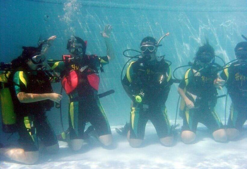 פונדק Pousada George S Village