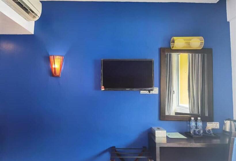 2 Inn 1 Boutique Hotel & Spa