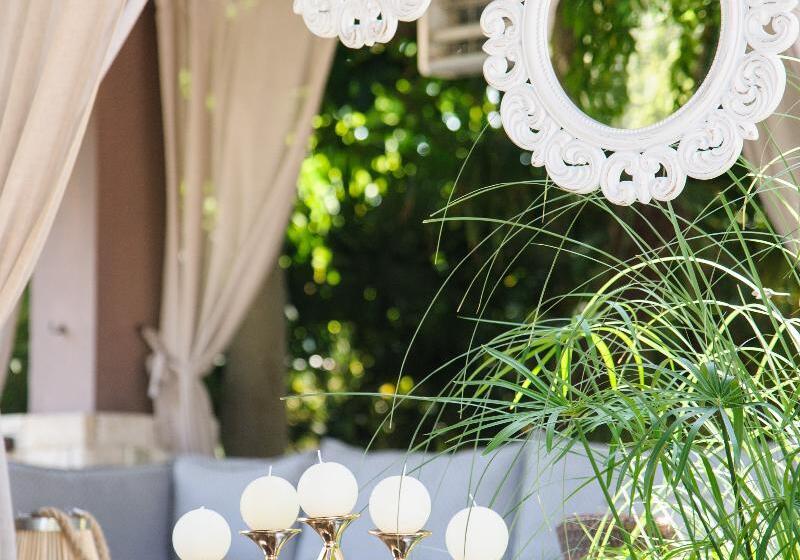 בית מלון כפרי Achtis