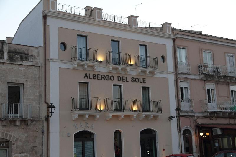 ホテル Albergo Del Sole