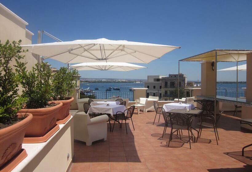 ホテル Albergo Del Sole