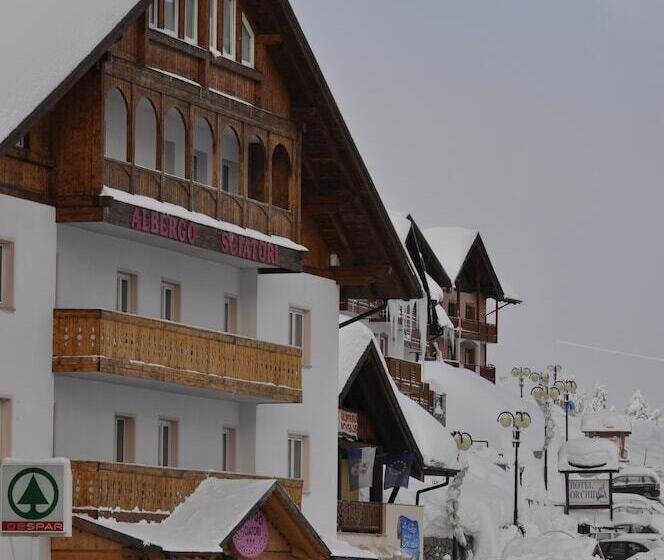 فندق Albergo Sciatori