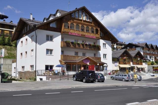 فندق Albergo Sciatori