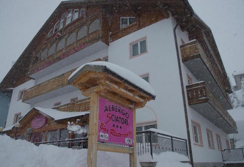 فندق Albergo Sciatori