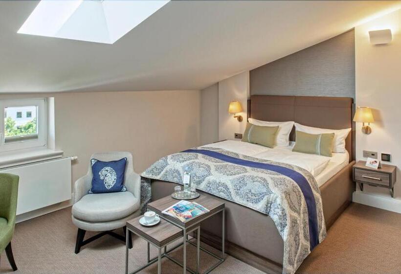 Отель Am Leuchtturm