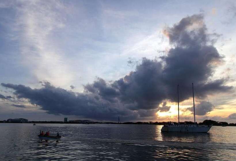 Amaris Hotel Panakkukang