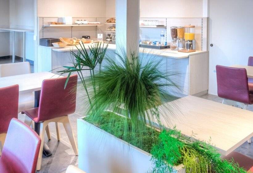 فندق Contact Hôtel Astréa Nevers Nord Et Son Restaurant La Nouvelle Table