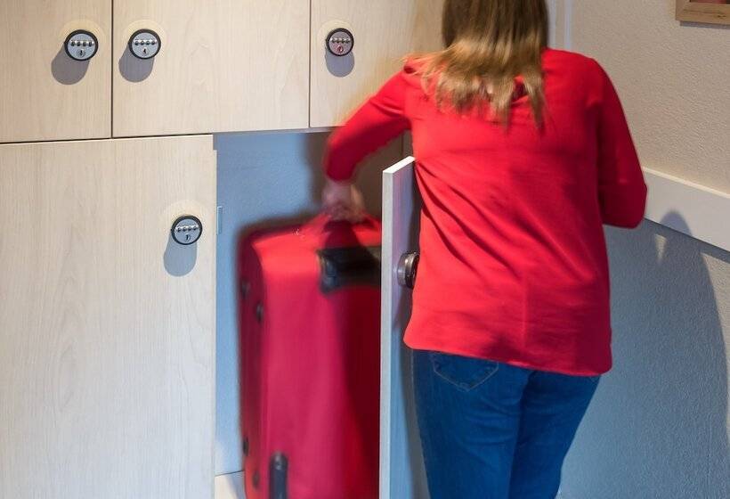 호텔 Contact Hôtel Astréa Nevers Nord Et Son Restaurant La Nouvelle Table