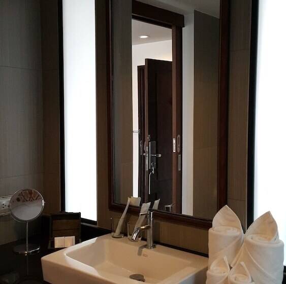 هتل Baan Khun Nine