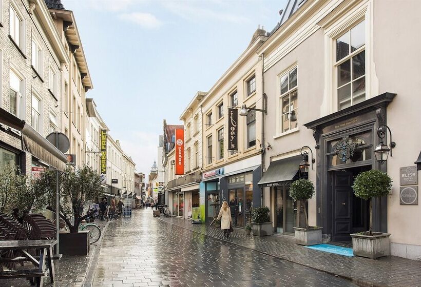 Отель Bliss Boutique