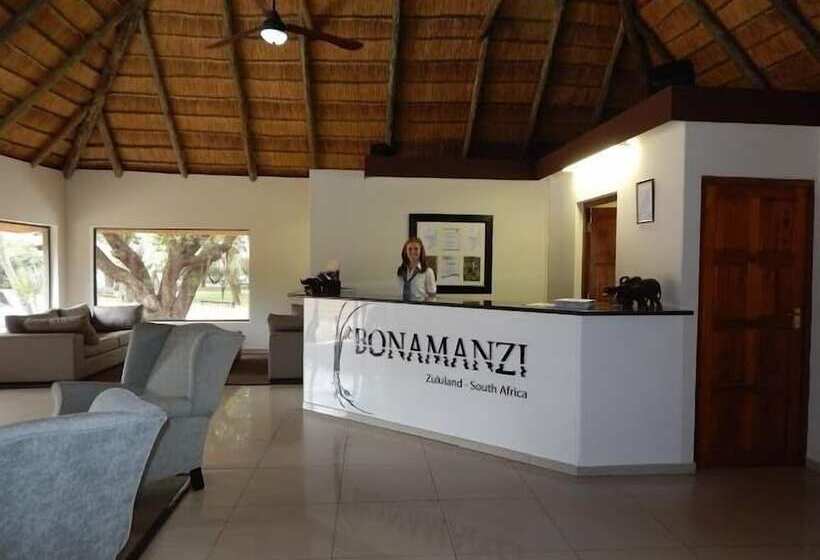 בית מלון כפרי Bonamanzi Game Reserve