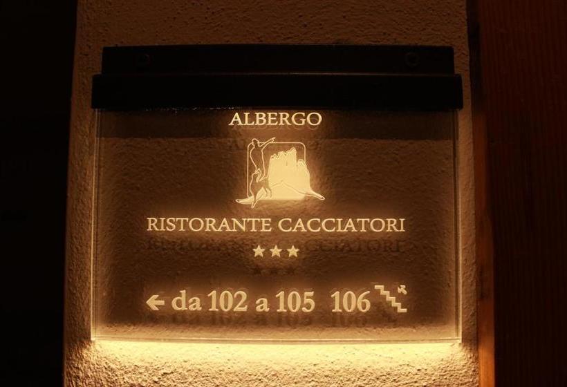 Отель Albergo Ristorante Cacciatori