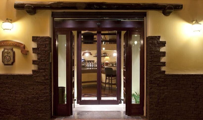 ホテル Cala Del Porto