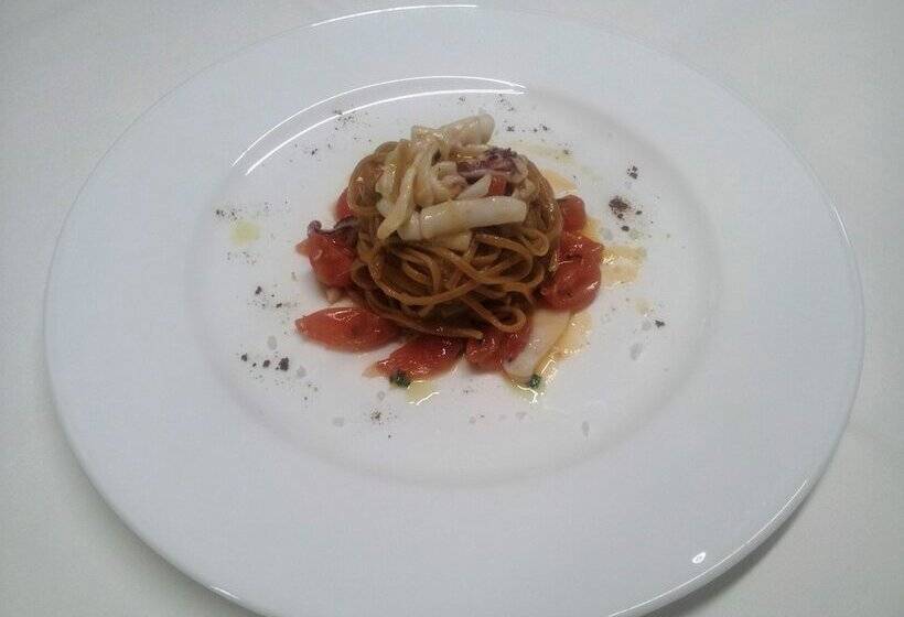 ホテル Cala Del Porto