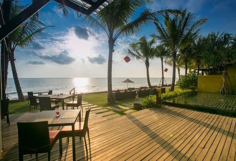 Отель Chongfah Beach Resort Khaolak   Sha Extra Plus