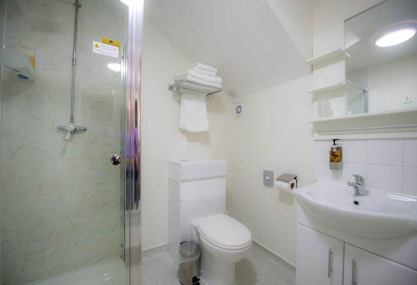 בית מלון כפרי Fox Connaught London Excel