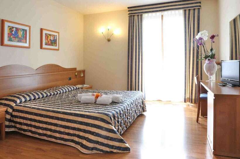 ホテル Costabella