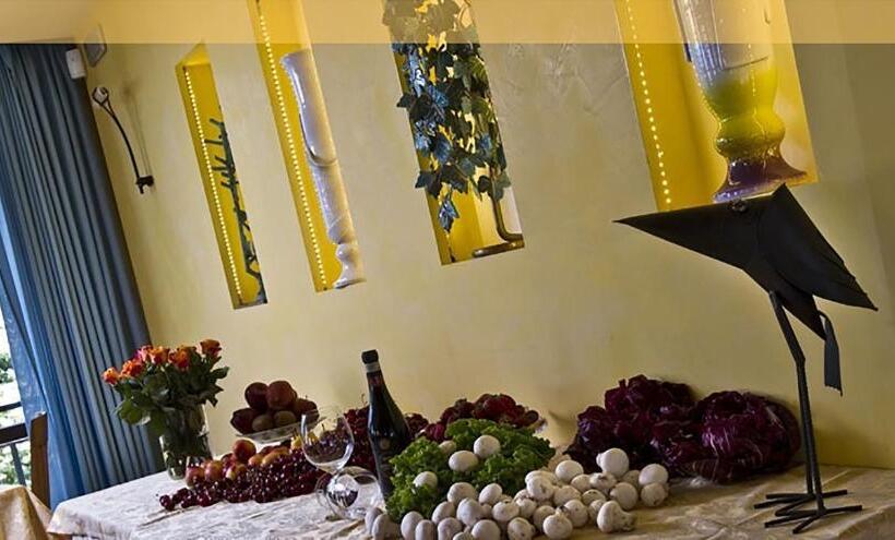 ホテル Costabella