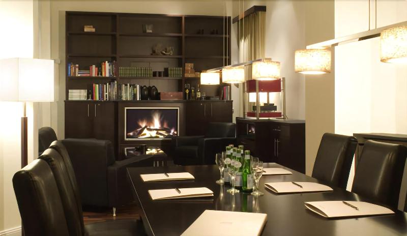 فندق De France Wiesbaden City