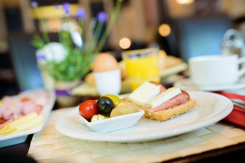 فندق De France Wiesbaden City