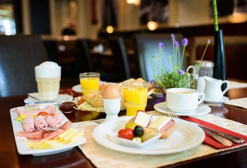 فندق De France Wiesbaden City